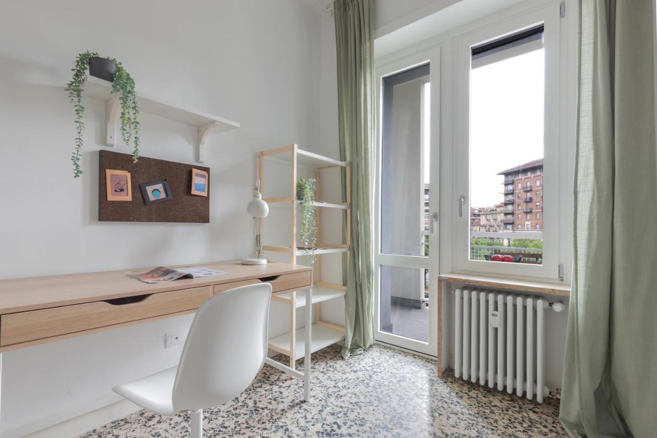 Top Living Apartments - Carducci Турин Экстерьер фото