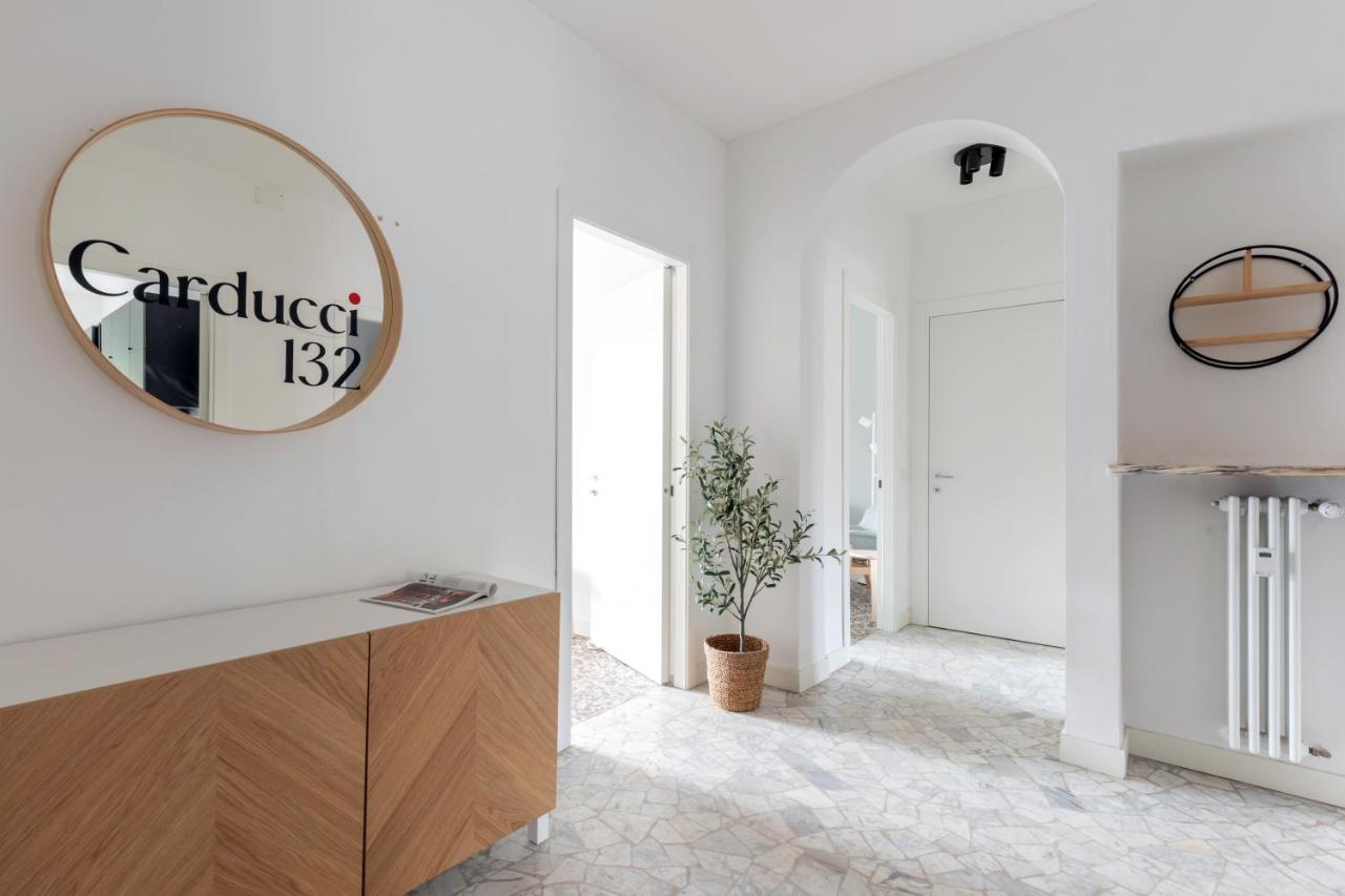Top Living Apartments - Carducci Турин Экстерьер фото