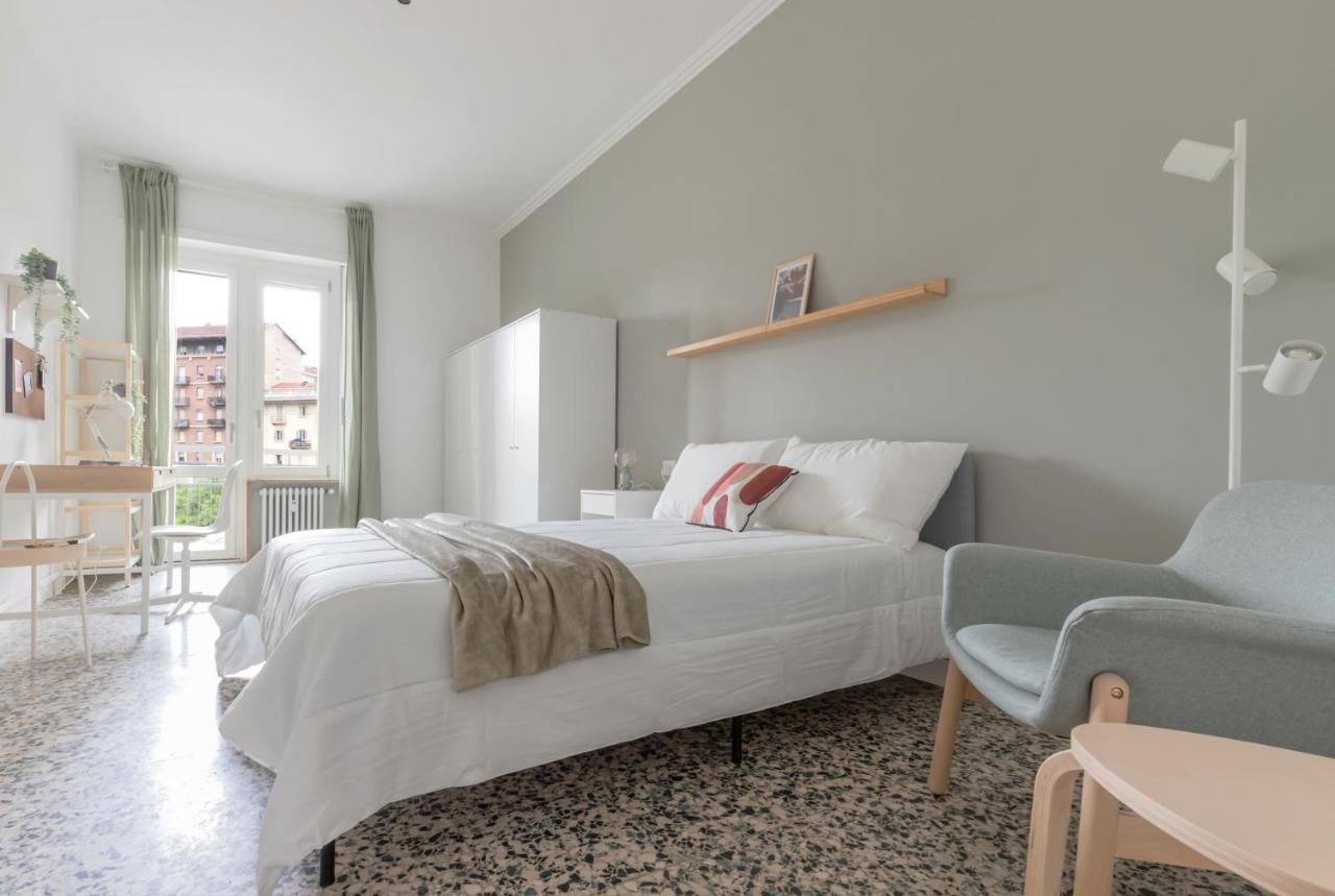 Top Living Apartments - Carducci Турин Экстерьер фото