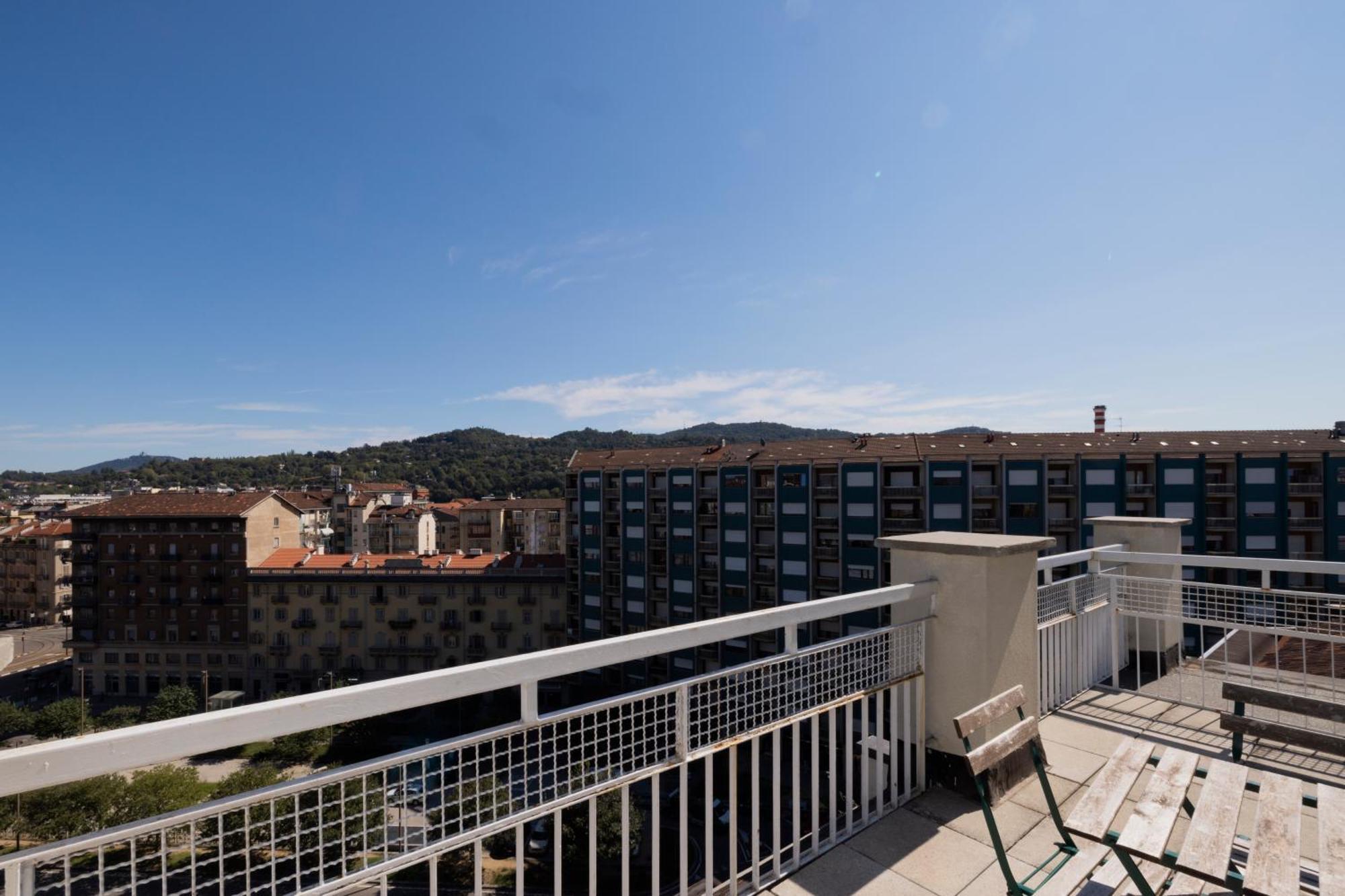 Top Living Apartments - Carducci Турин Экстерьер фото